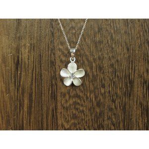 16 Inch Sterling Silver Cute Cubic Zirconia Flower Pendant Necklace